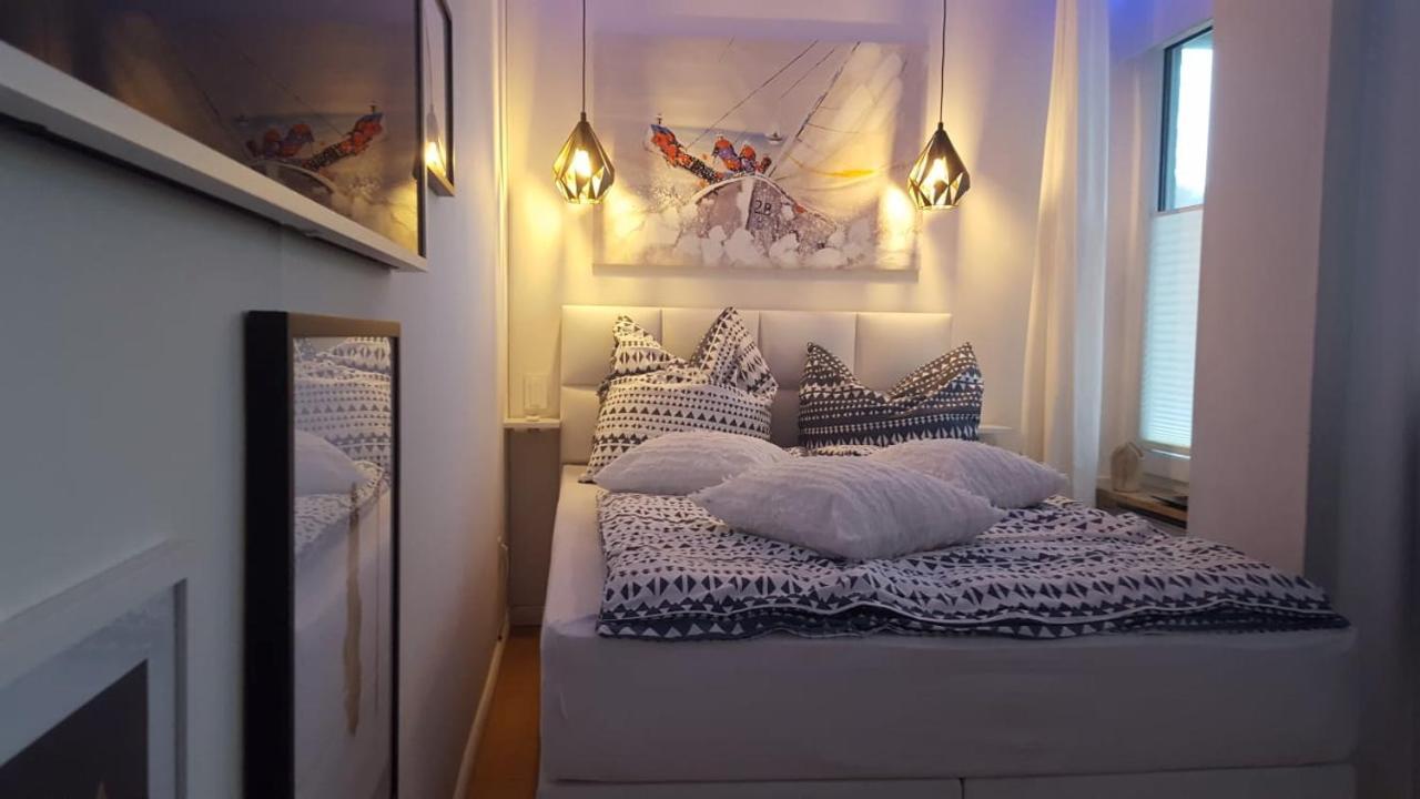 Gemuetlich U. Modern, Balkon,Pp,Strand,Delongi,Heimkino! Apartment กลึคส์บวร์ก ภายนอก รูปภาพ